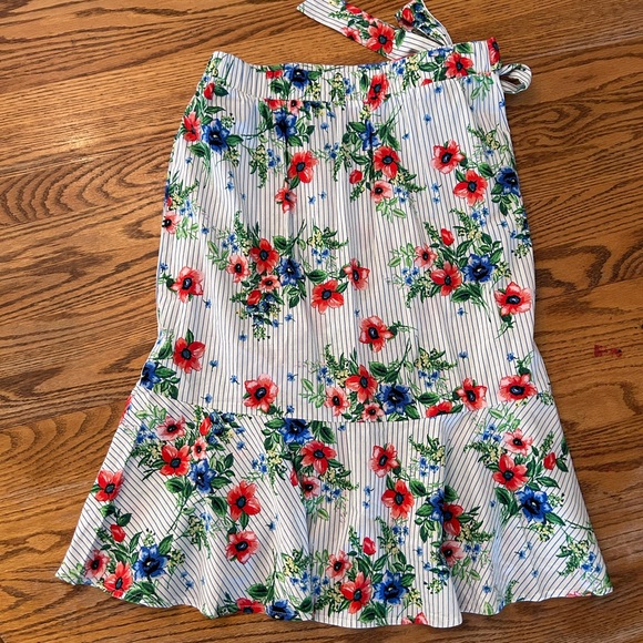 Meg & Margot floral skirt - Picture 3 of 3